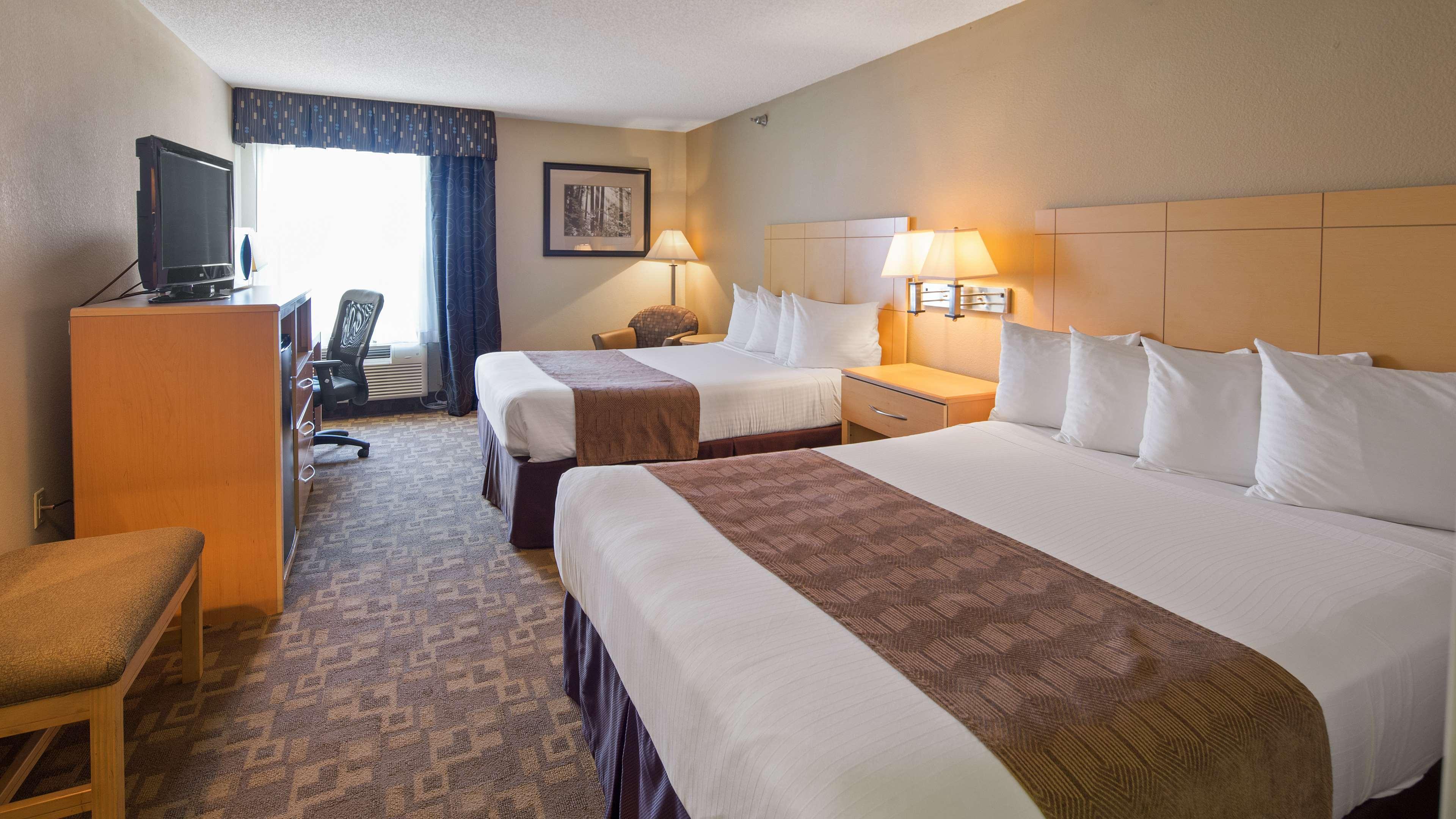 Surestay Plus Hotel By Best Western Roanoke Rapids I-95 Номер фото